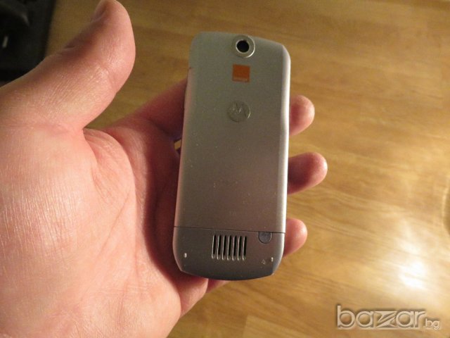 Телефон с копчета  MOTOROLA  L6, моторола Л6 модел 2005 - работещ, снимка 3 - Motorola - 20780655