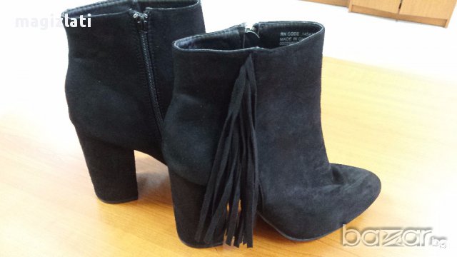 Нови дамски боти с ресни №40/41, снимка 4 - Дамски боти - 15968932