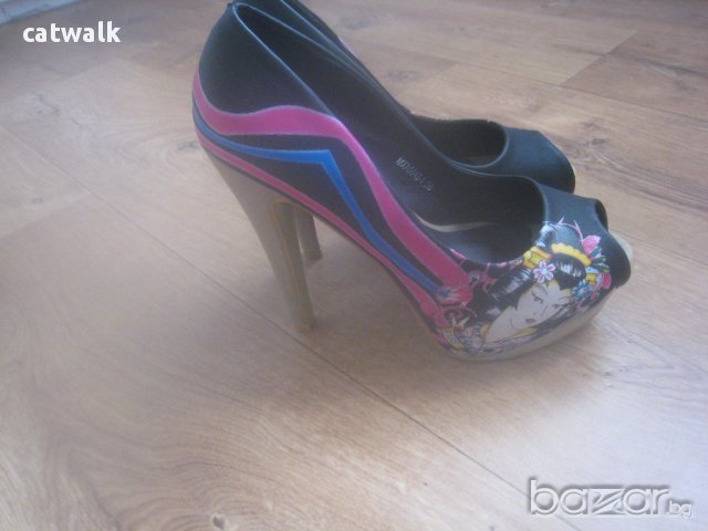Красиви обувки с японка , снимка 3 - Дамски обувки на ток - 17237778