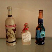 Три арт бутилки,празни за декорация, снимка 1 - Ръчно изработени сувенири - 22531782