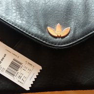 Adidas дамска чанта / портмоне /, снимка 2 - Чанти - 14080665