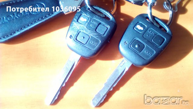 Бутони за автоключ на Тойота, снимка 4 - Аксесоари и консумативи - 17297571