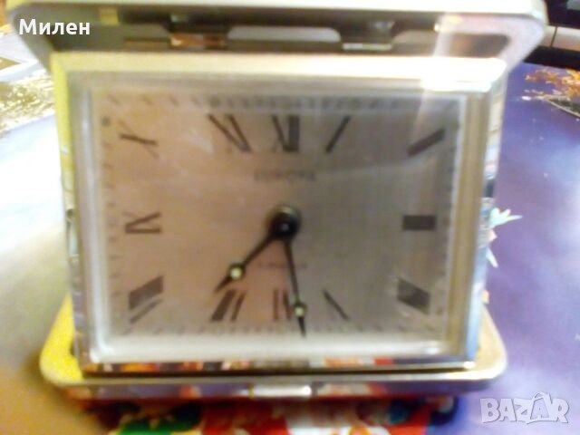 Немски часовник Европа работещ механичен, снимка 2 - Антикварни и старинни предмети - 21694996