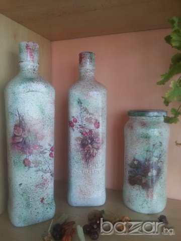 Бутилки  с декупаж, снимка 5 - Декорация за дома - 17497731