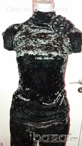 Комплект дамска тениска поло и панталон черно кадифе, снимка 2 - Костюми - 18845966
