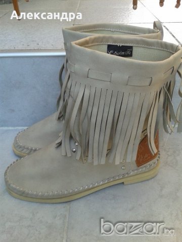 Боти, снимка 3 - Дамски боти - 19629971