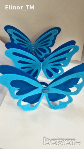 Ръчно изработена покана пеперуда от филц, снимка 1