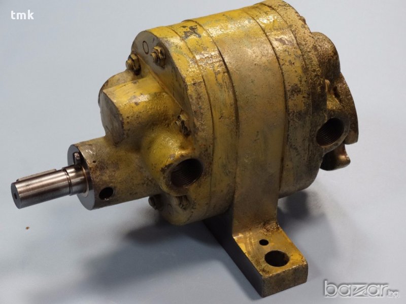 Хидравлична помпа за металообработваща машина, снимка 1