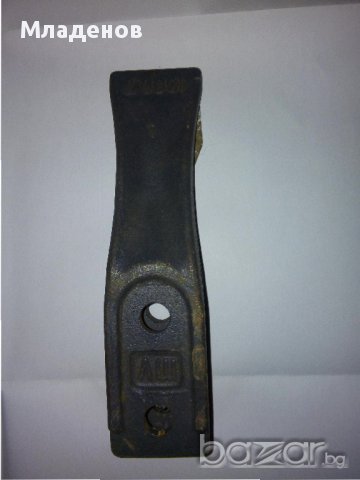 Зъби KOMATSU. 35A-70-12710, снимка 2 - Други машини и части - 18071865