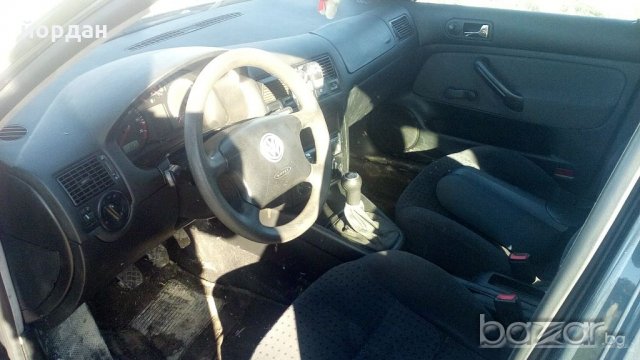 фолсваген голф 4 1.6 бенз. само на части, снимка 6 - Автомобили и джипове - 20469695