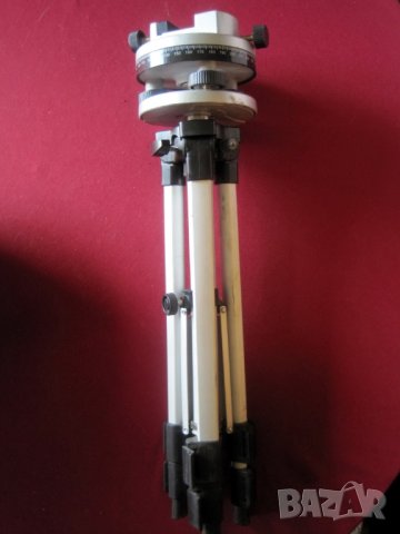 Алуминиев статив, триножник, Трипод, снимка 2 - Чанти, стативи, аксесоари - 23243756