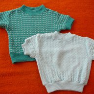 Две блузки, машинно плетени с къс ръкав за 1-2 годинки, снимка 1 - Бебешки блузки - 15828035