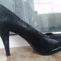 черни Дамски обувки - 39 номер, снимка 5 - Дамски обувки на ток - 21180803