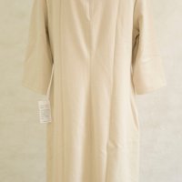 Бежова стилна рокля марка Kleoss, снимка 3 - Рокли - 22369584