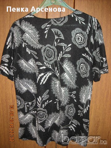 Дамска блуза, снимка 2 - Тениски - 9539673