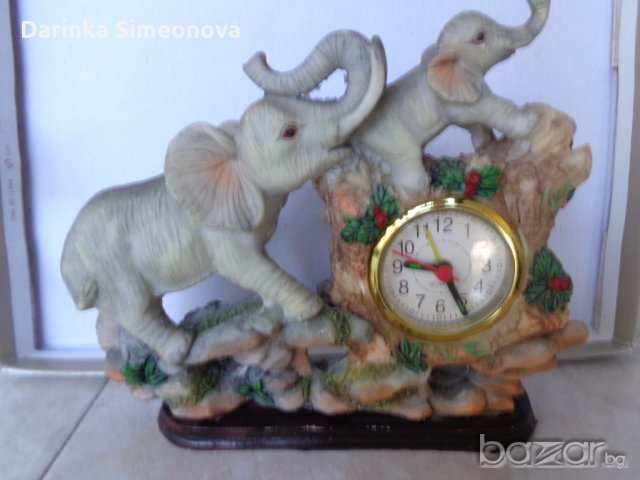 часовник настолен с кон и друг с  слонове, снимка 1 - Други - 18821056