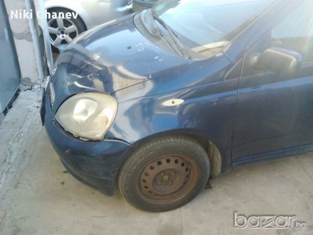 тойота ярис 2002 на части 1000 кубика, снимка 7 - Автомобили и джипове - 13223714