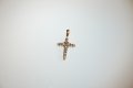 Сребърен кръст с естествен бял топаз, снимка 1 - Колиета, медальони, синджири - 22170638