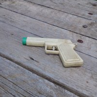 Стара играчка пистолет #8, снимка 1 - Антикварни и старинни предмети - 25999784