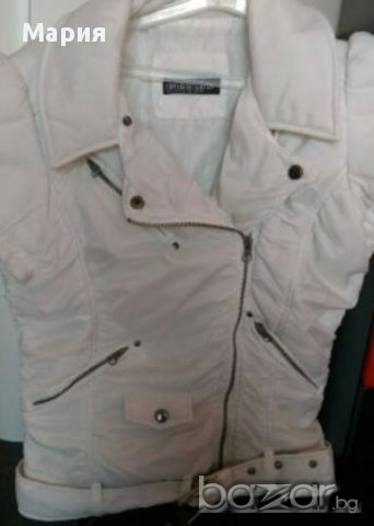 бял и черен спортен елек, снимка 2 - Елеци - 17522346