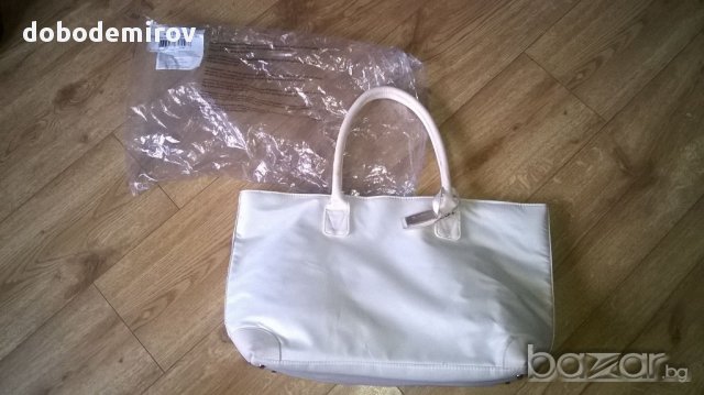  Нова чанта Hugo Boss Jour Tote Shopper Bag, оригинал , снимка 2 - Чанти - 14795256