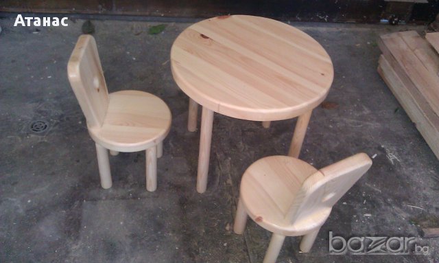 Децка масичка и столчета