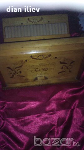 Стара дървена кутия за цигари, снимка 3 - Антикварни и старинни предмети - 13861754