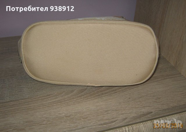 Чанта Dove, снимка 4 - Чанти - 16517308