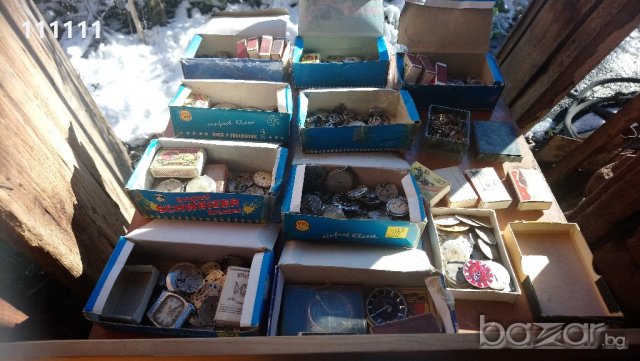 Часовници на части 