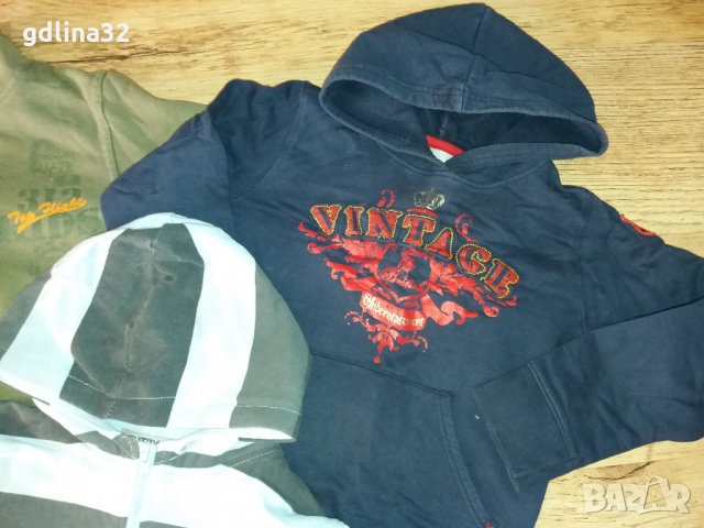 Два суичера с подарък още един - р 116, снимка 4 - Детски анцузи и суичери - 23635450