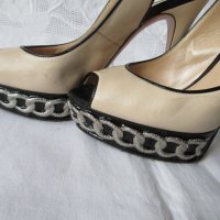 CASADEI елегантни, много ефектни, оригинал, естествена кожа, снимка 1 - Дамски елегантни обувки - 24365409