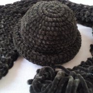 дамска шапка с шал - комплект., снимка 8 - Шапки - 11642148