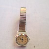 М-WATCH швейцарски дамски часовник., снимка 2 - Дамски - 22761648