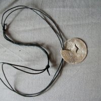 Сребърен медальон, снимка 2 - Колиета, медальони, синджири - 19840957