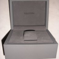 Кутия от часовник Valentino - Сива, снимка 3 - Други - 10300140