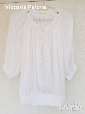 Супер красива тънка белоснежна блуза, снимка 12 - Туники - 25875073