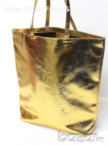 ROBERTO CAVALLI-нова златиста чанта-42 см. х 41 см. & с парфюмна мостра CAVALLI , снимка 4 - Чанти - 16470983
