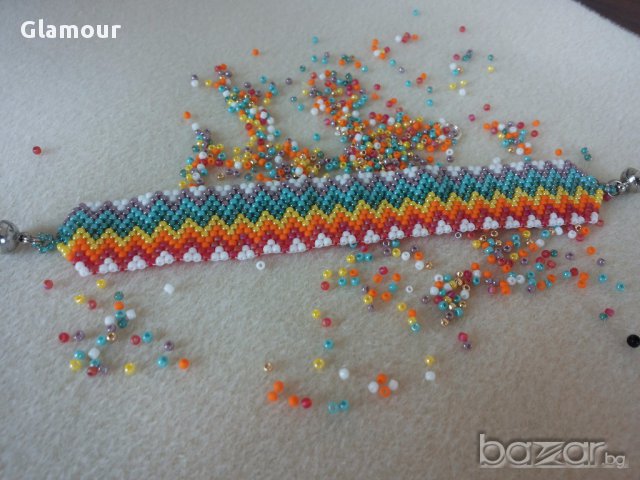 Гривна от мъниста, снимка 6 - Гривни - 15260559