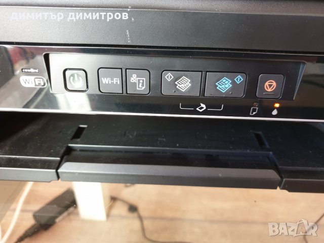 Безжичен Многофункционален мастилено-струен принтер Epson XP-215 Expression Home WiFi, снимка 2 - Принтери, копири, скенери - 24536521