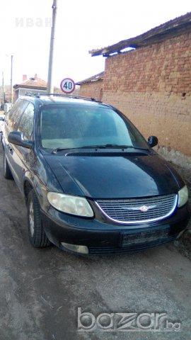 Продавам на части Крайслер Вояджер / Chrysler Voyager 2500 CRD 2003 г, снимка 2 - Автомобили и джипове - 17759305