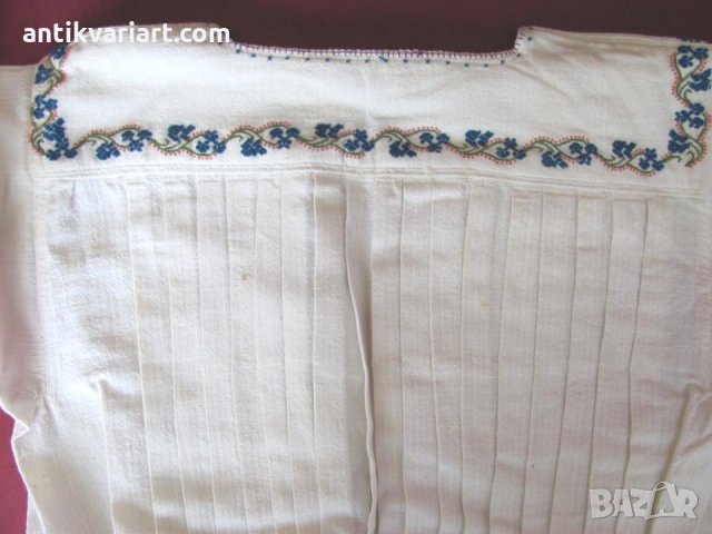 19 век Фолк Арт Дамска Блуза ръчно бродирана, снимка 12 - Антикварни и старинни предмети - 25947214