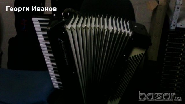 Продавам Акордеон Велтмайстер Стела 120 баса, черен, снимка 9 - Акордеони - 20835612