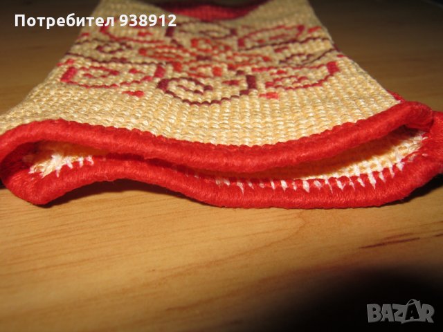 Бродирано калъфче, снимка 5 - Калъфи, кейсове - 24136198