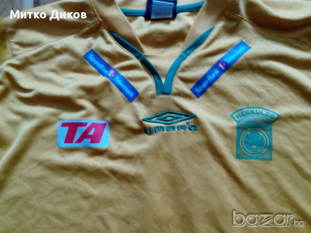 Фанелка на Херкулес Умбро, снимка 2 - Футбол - 17183698