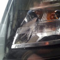 Ляв фар за Audi Q5 BI-XENON-LED, снимка 2 - Части - 13915440