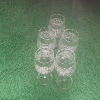 Красиви стъклени чашки с рисунък от соца, снимка 1 - Сервизи - 24580697