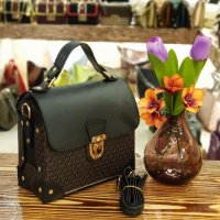 Дамска чанта louis vuitton код98, снимка 1 - Чанти - 21285841