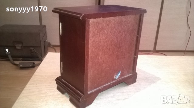 красива музикална кутия с огледало и чекмеджета-от швеицария, снимка 16 - Колекции - 25413749
