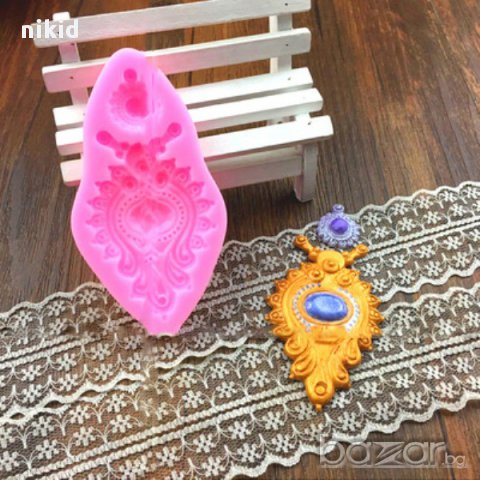 висулка брошка орнамент силиконов молд форма за украса декор торта фондан и др.