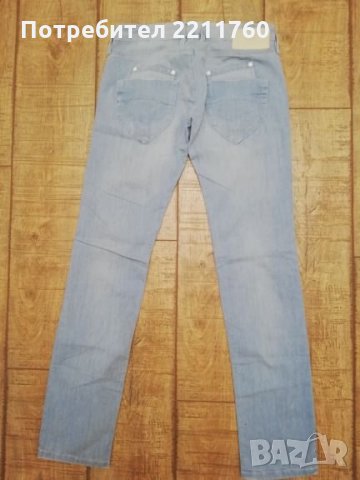 Дамски дънки Bershka, Fornarina , снимка 4 - Дънки - 25792425